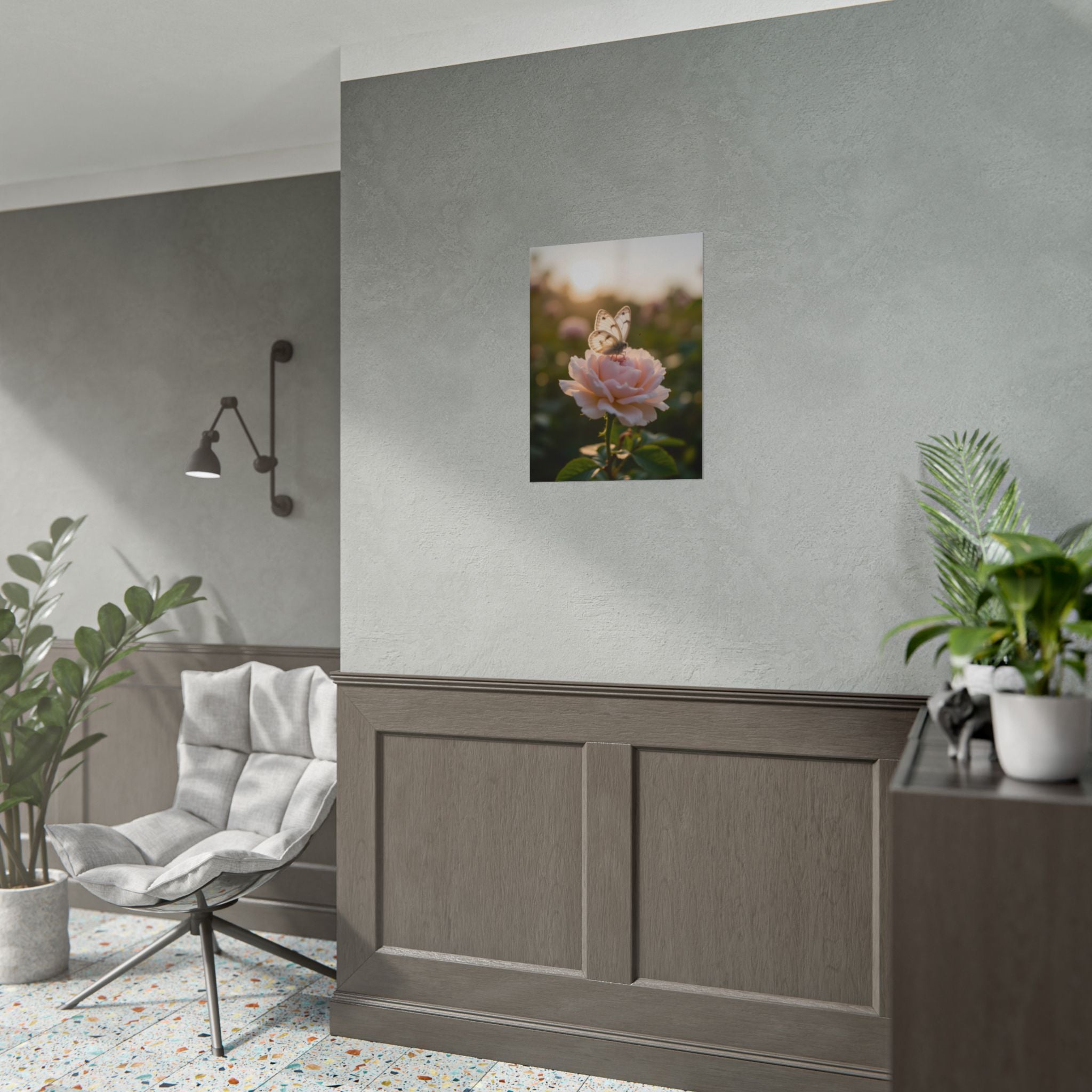 Muurposter met vlinder op roze roos 