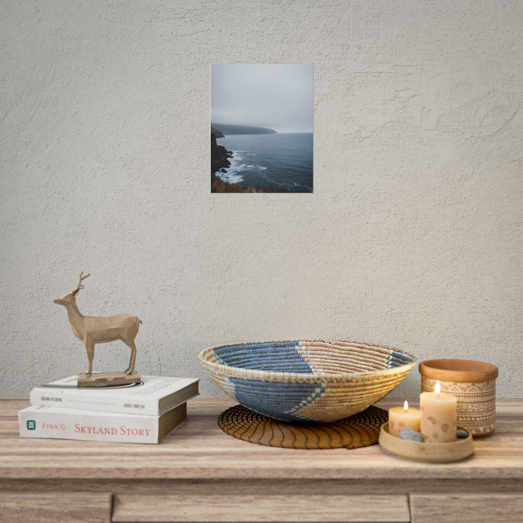 Muurdecoratie met mistige kustklif - Poster 