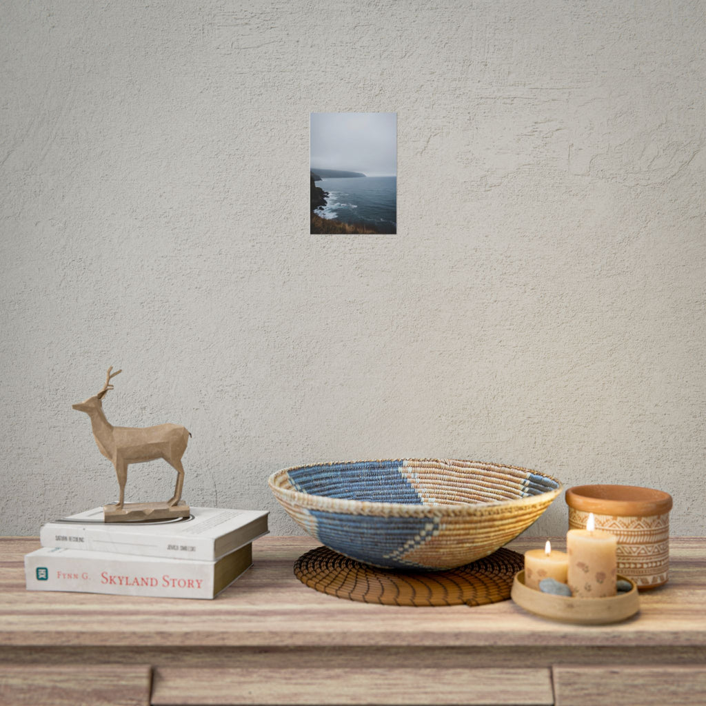 Muurdecoratie met mistige kustklif - Poster 