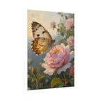 Wandbild mit Schmetterling auf rosa Rose - Poster 