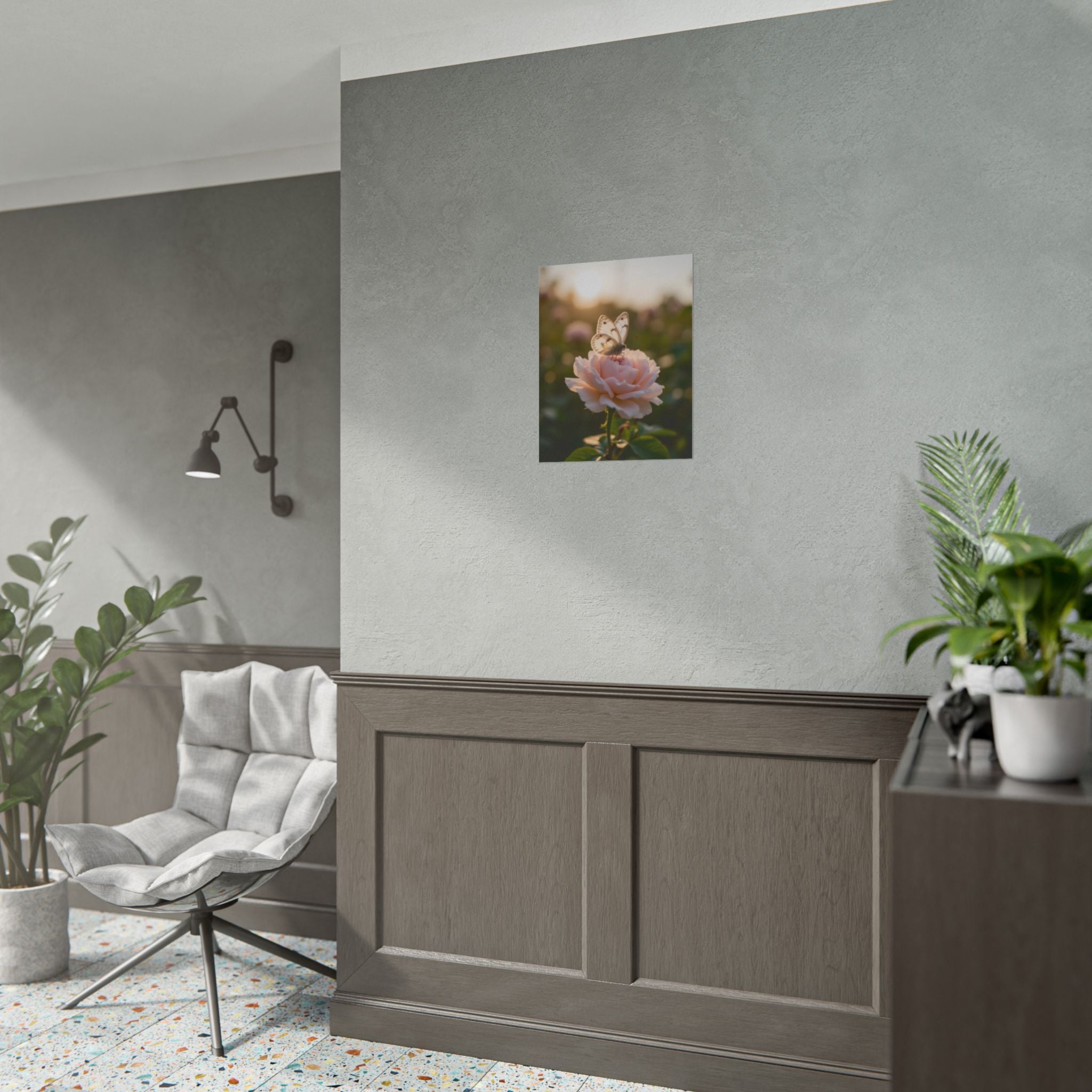 Muurposter met vlinder op roze roos 