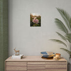 Muurposter met vlinder op roze roos 