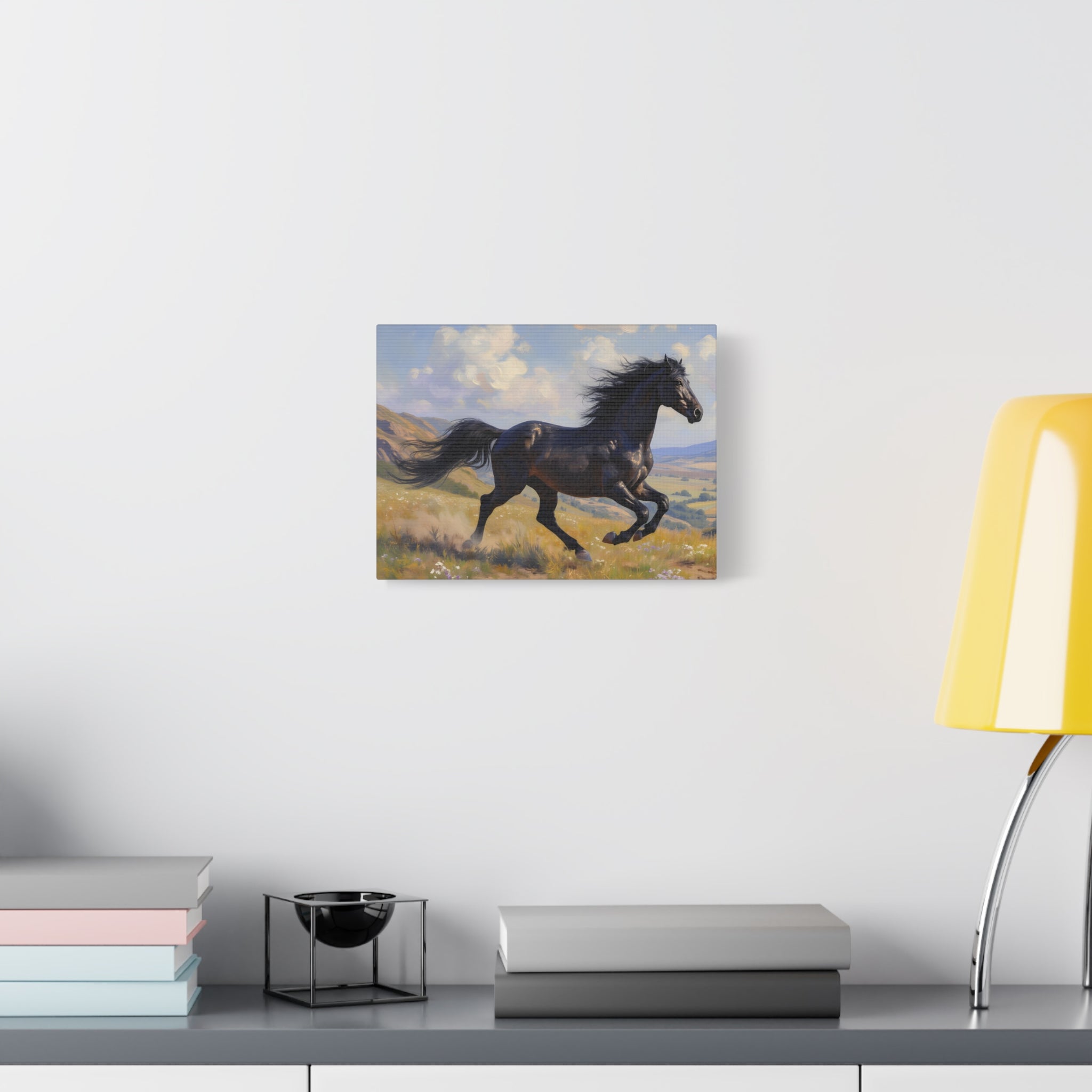 Muurdecoratie met een rennende zwarte hengst - Paardenschilderij - Gespannen canvas 