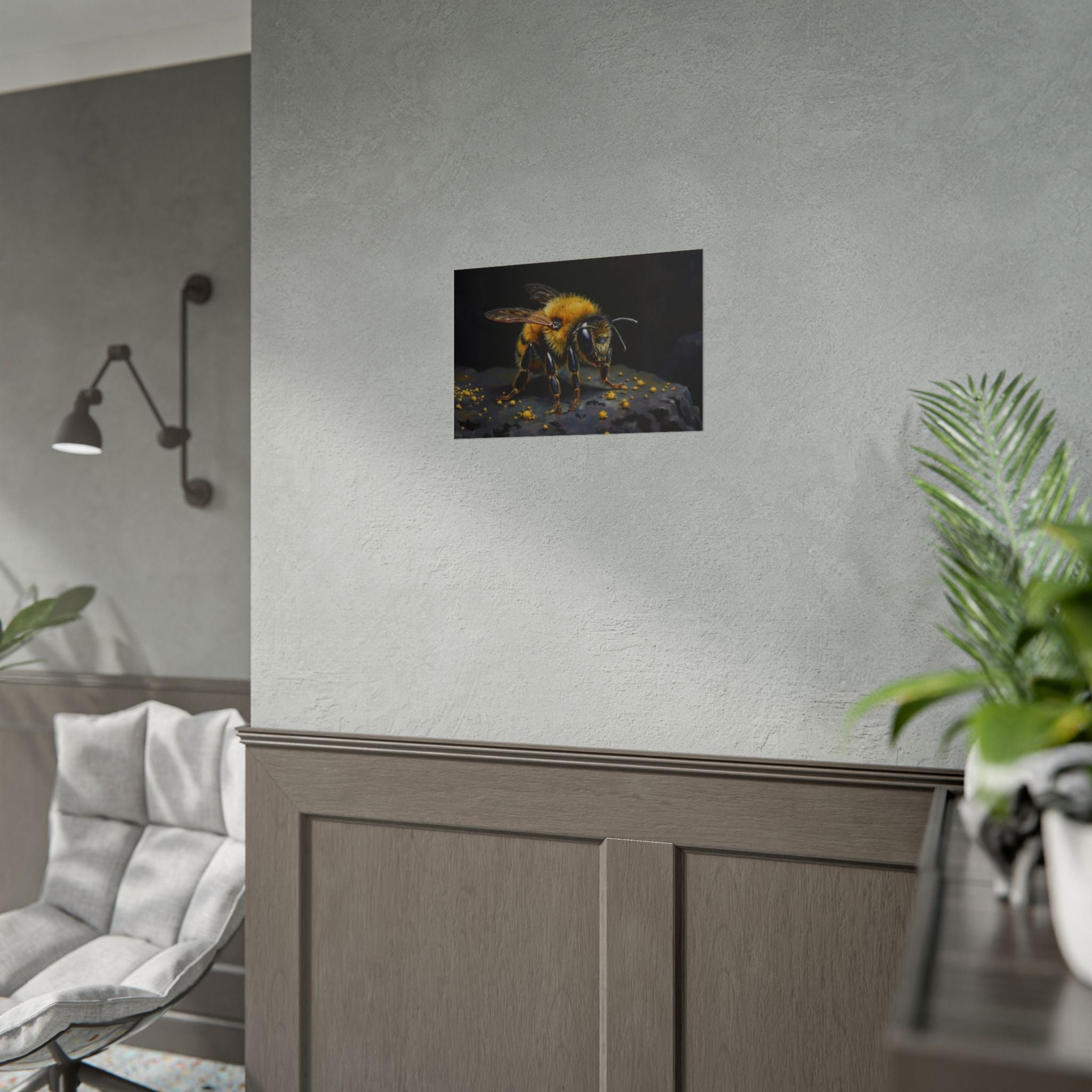 Bumblebee Close-Up Poster — Realistic Insect Wall Art (Rolled Poster)