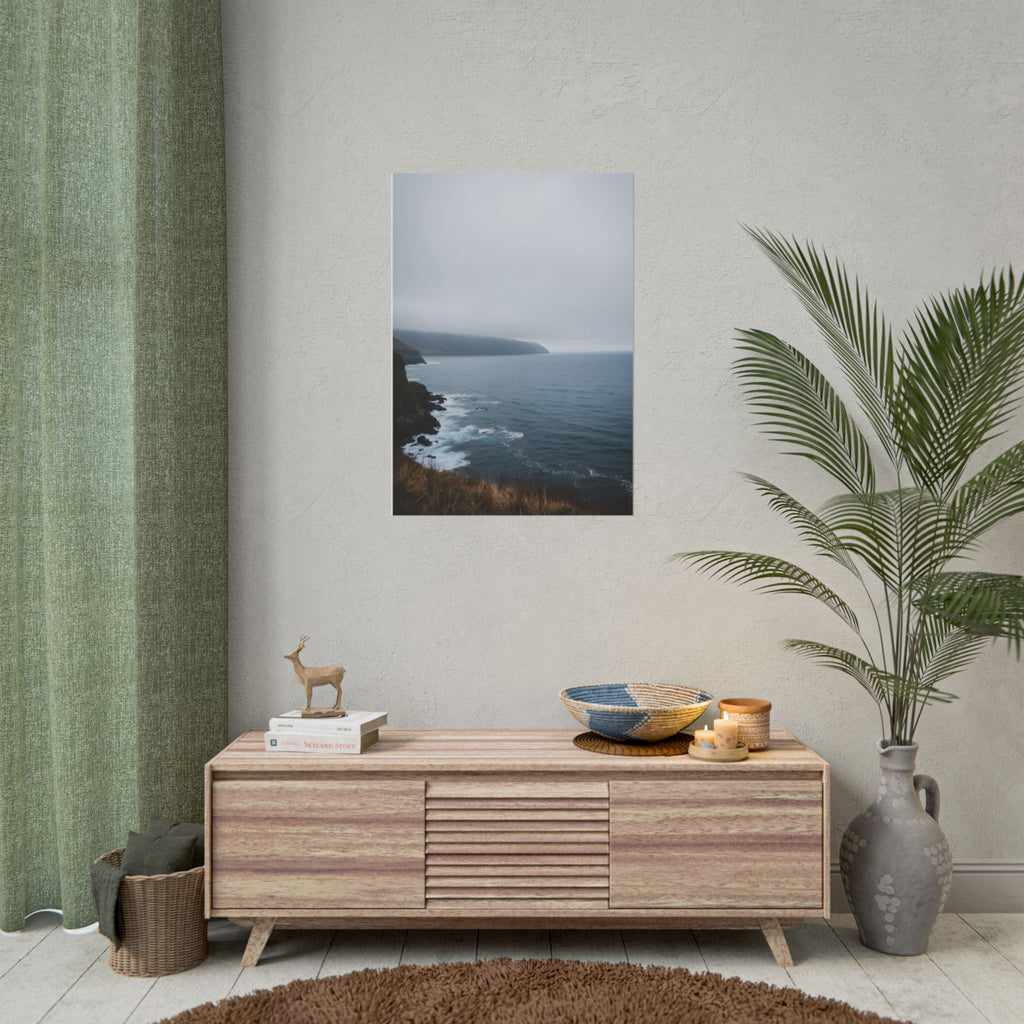 Muurdecoratie met mistige kustklif - Poster 